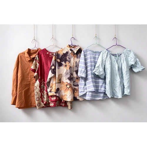 Grade A Used Women Blouse Bale - Image 2